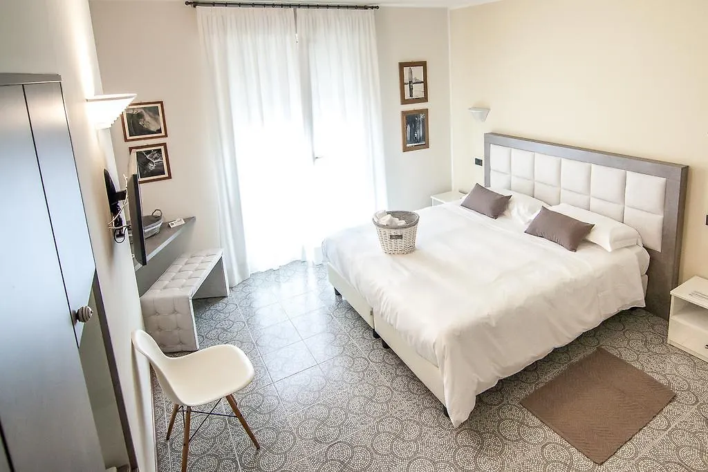 ***  Hotel Le Vigne Di Corvino Casteggio Italië